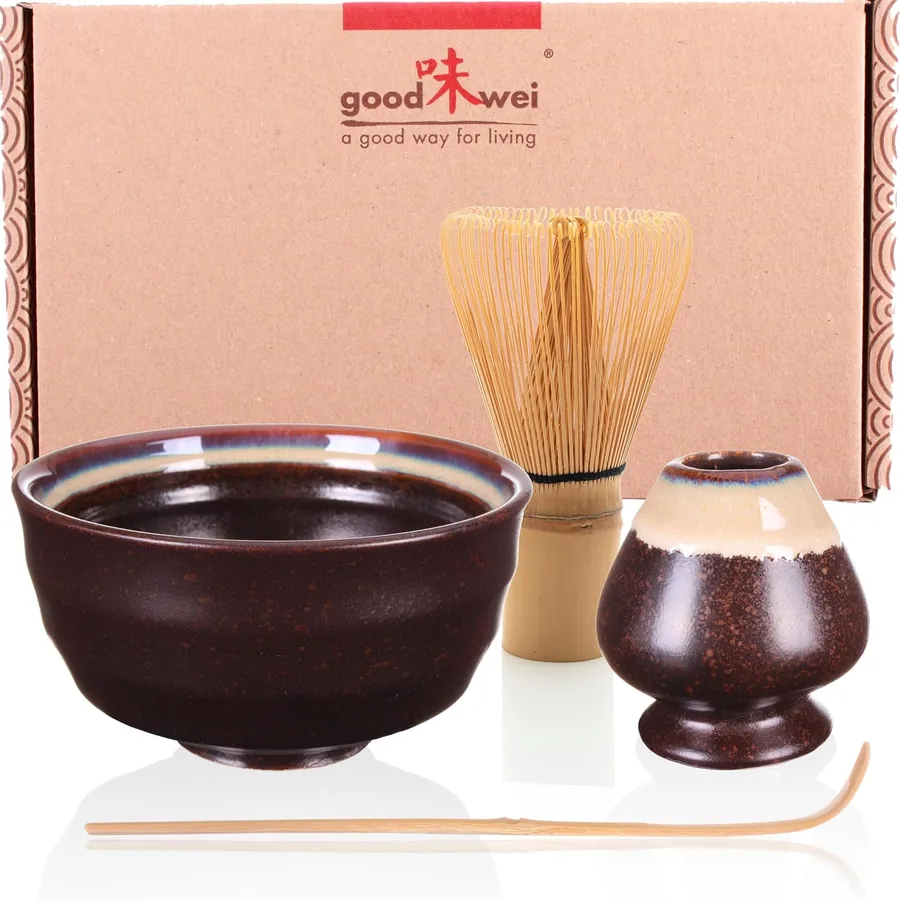 Goodwei Kumo, piccolo chawan color terracotta con chasen